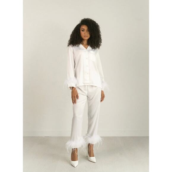 Bon Viviann x Daydreamer Cloud Feather Trim Satin Pajama Set – NWT, Medium - Picture 3 of 11